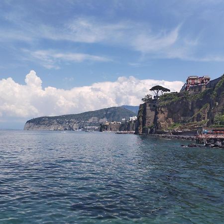 Lauro Charme Bed And Breakfast Sorrento Exterior photo